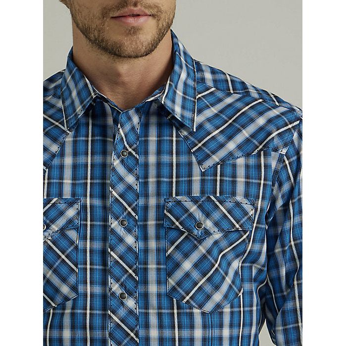 MEN'S WRANGLER LONG SLEEVE FASHION WESTERN SNAP PLAID SHIRT IN STRONG BLUE