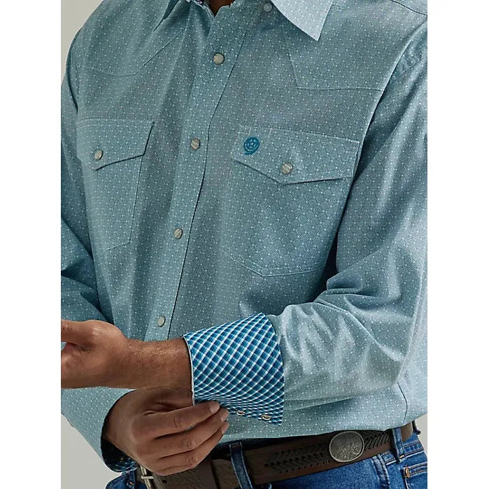 Wrangler® George Strait™ Troubadour Long Sleeve Western Snap Shirt in Turquoise Chain