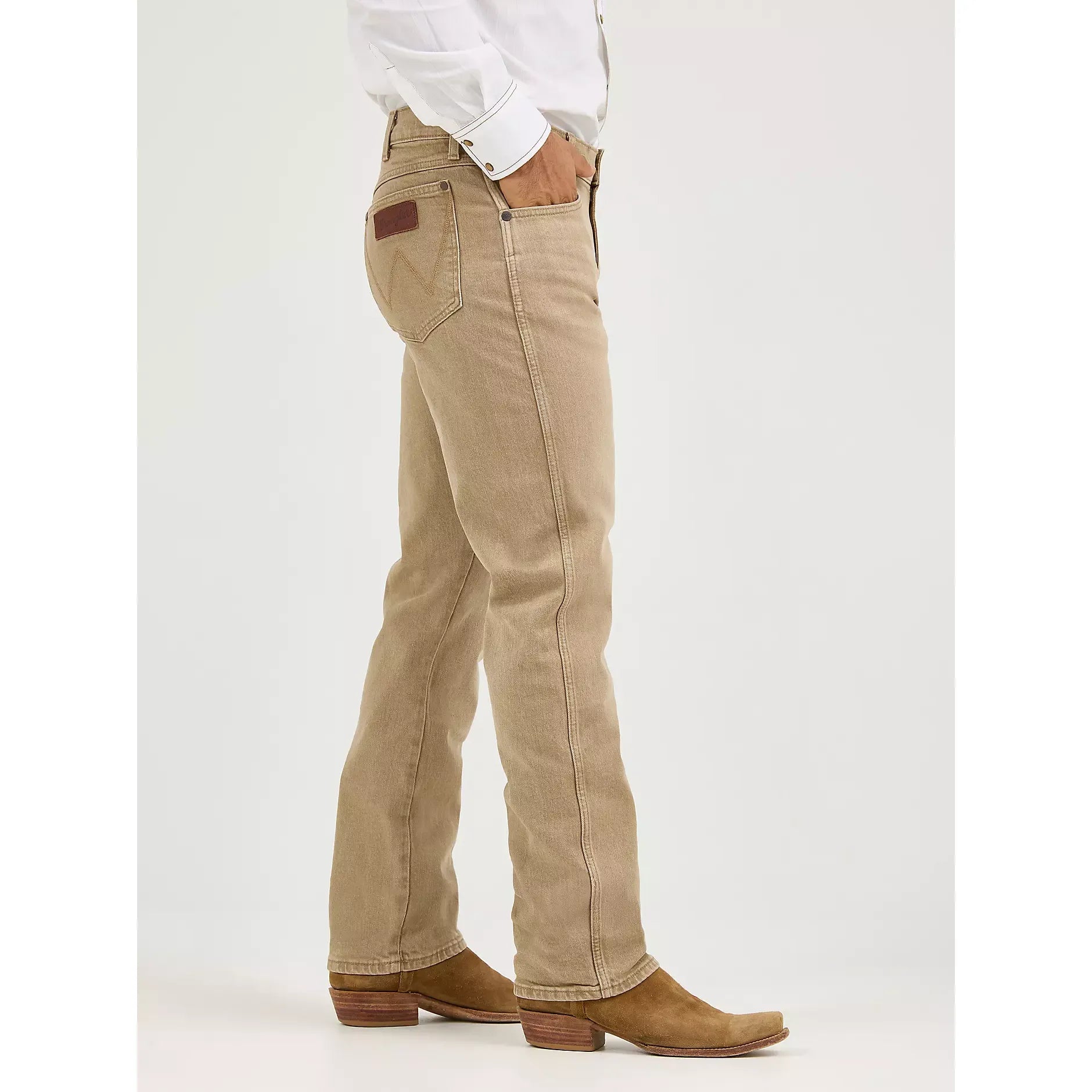 Men's Wrangler Retro® Slim Fit Straight Jean-Saddle