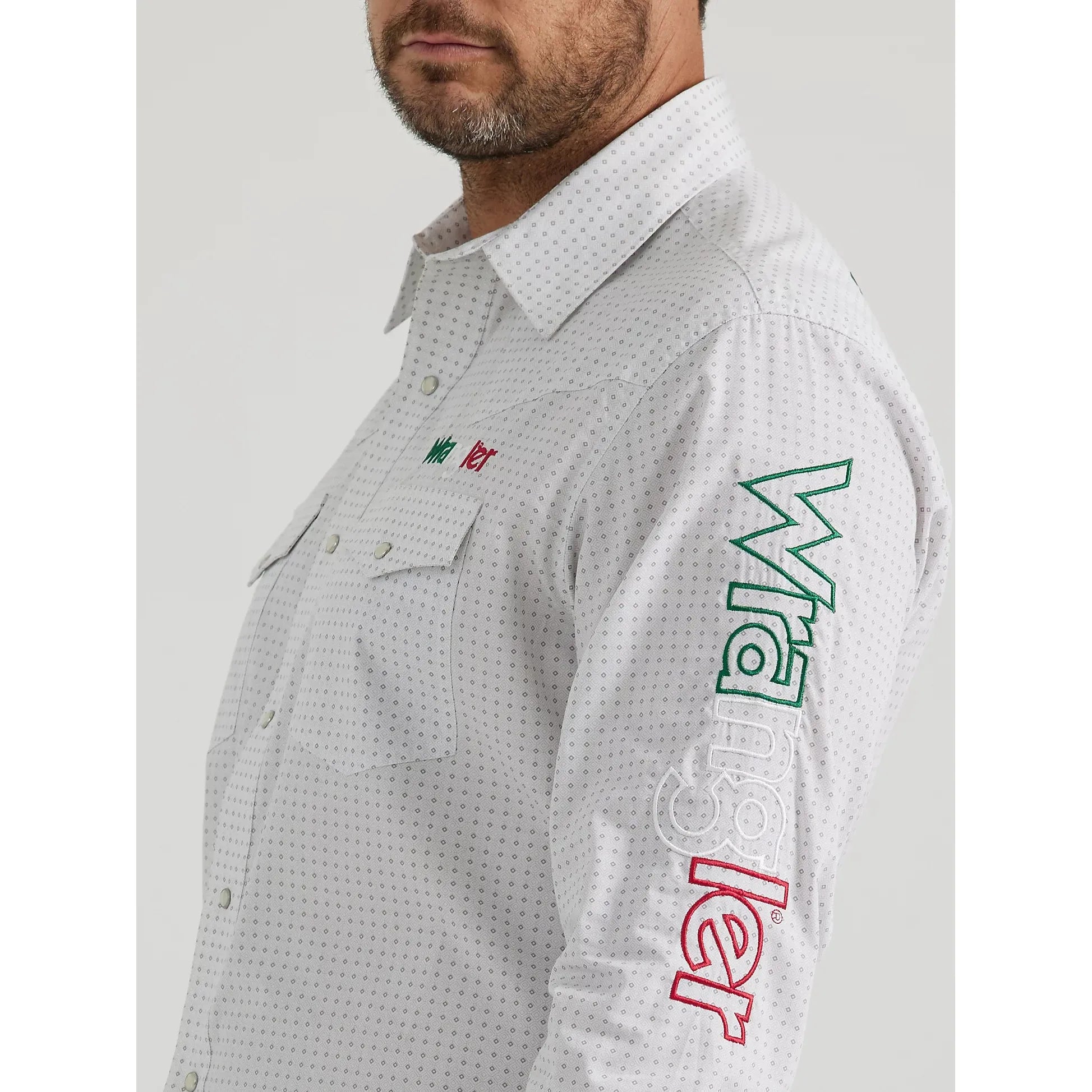 Men's Wrangler Logo Mexico Long Sleeve Western Snap Shirt - Printed White