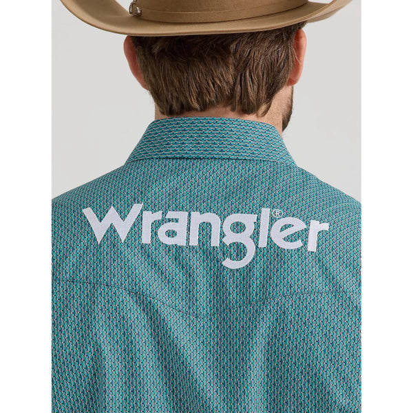 MEN'S WRANGLER LOGO LONG SLEEVE WESTERN SNAP SHIRT IN RICH TURQUOISE