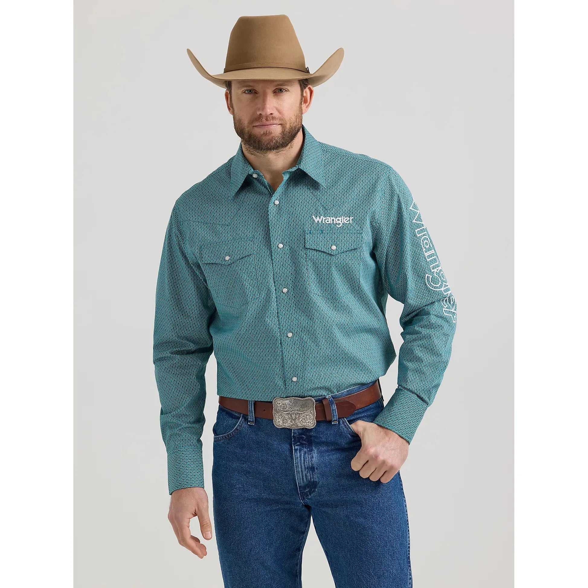 MEN'S WRANGLER LOGO LONG SLEEVE WESTERN SNAP SHIRT IN RICH TURQUOISE