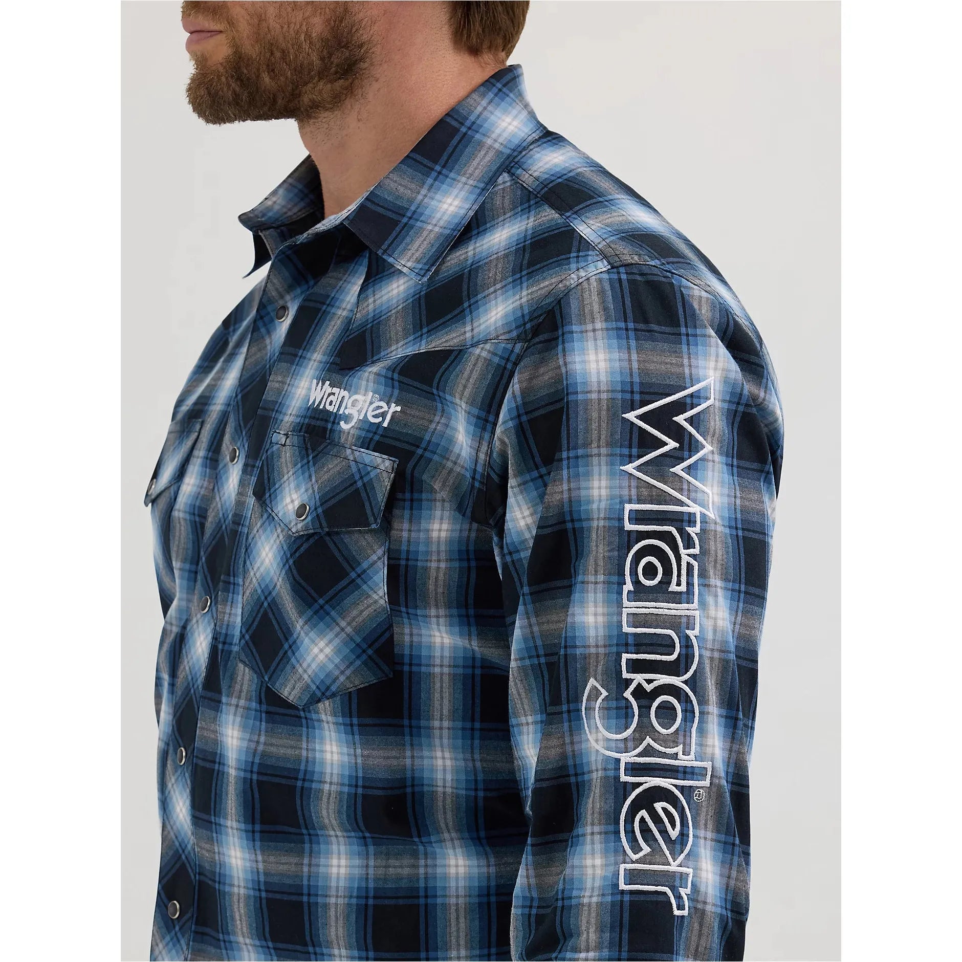 Men's Wrangler® Logo Long Sleeve Button-Down Plaid Shirt-Black Ocean