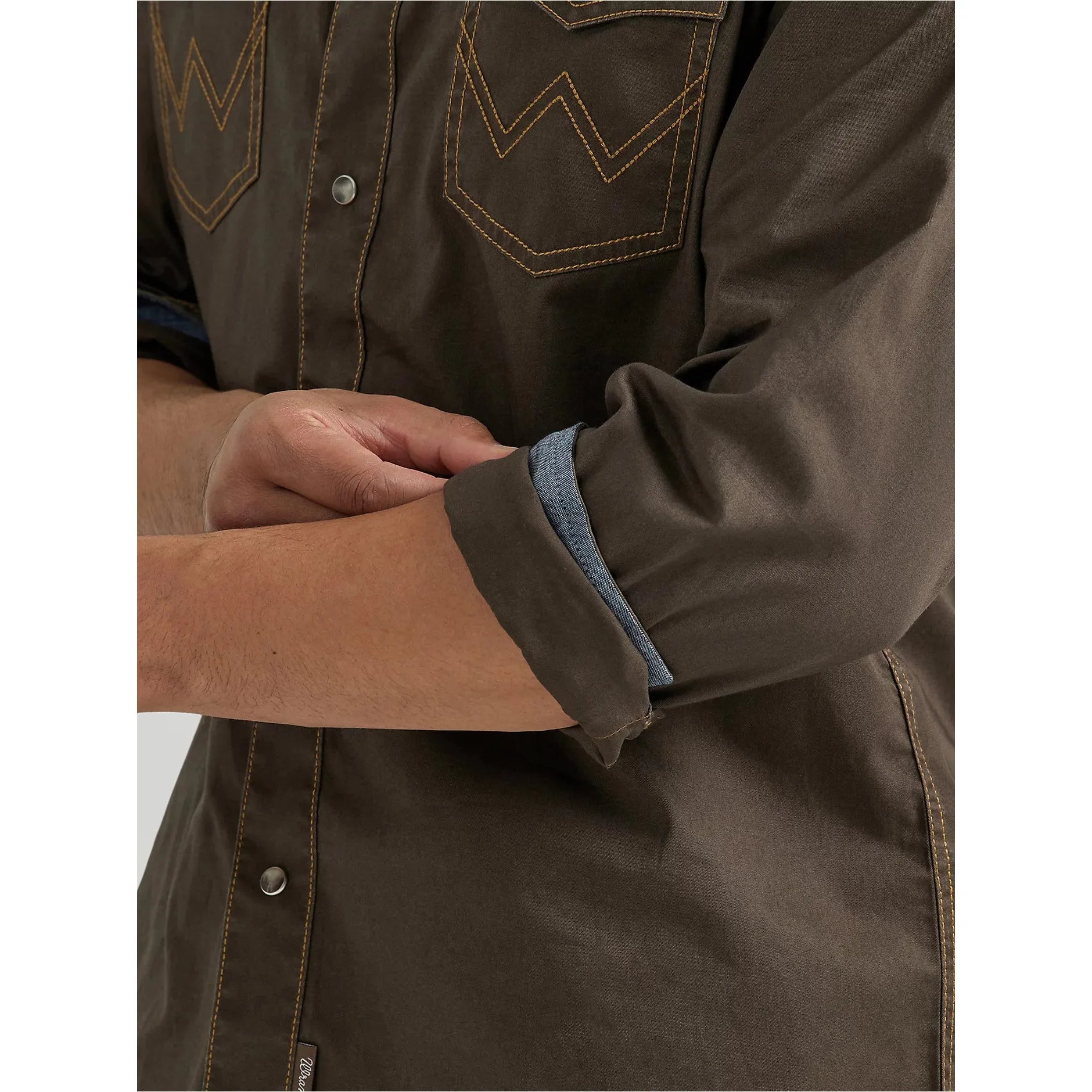 Men's Wrangler Retro Premium Western Snap Solid Shirt in Olive Black