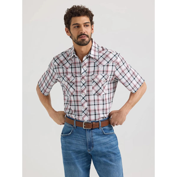 Men's Wrangler Retro Short Sleeve Sawtooth Pocket Western Snap Shirt-Frosted Red