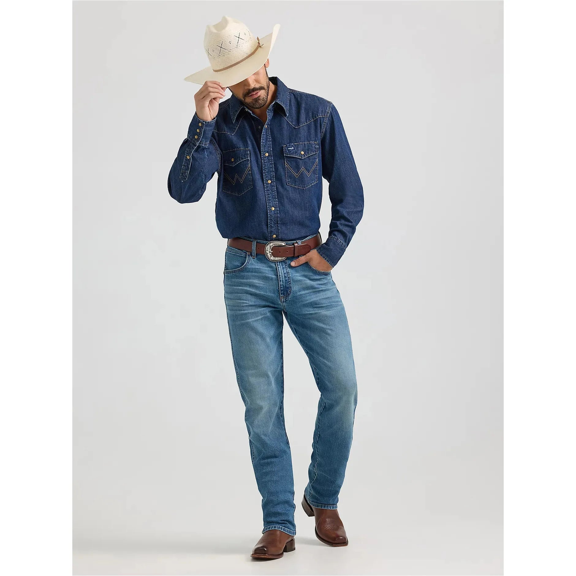 MEN'S WRANGLER® CLASSIC DENIM WESTERN SNAP SHIRT-MID WASH DENIM