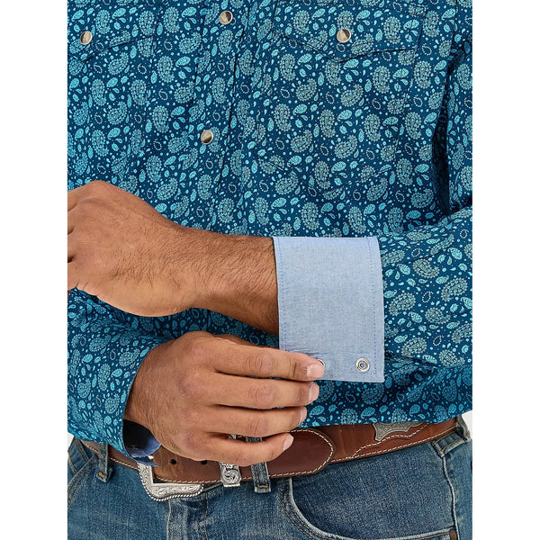 Men's Wrangler 20X Competition Advanced Comfort Long Sleeve Two Pocket Western Snap Shirt-Paisley Turquoise