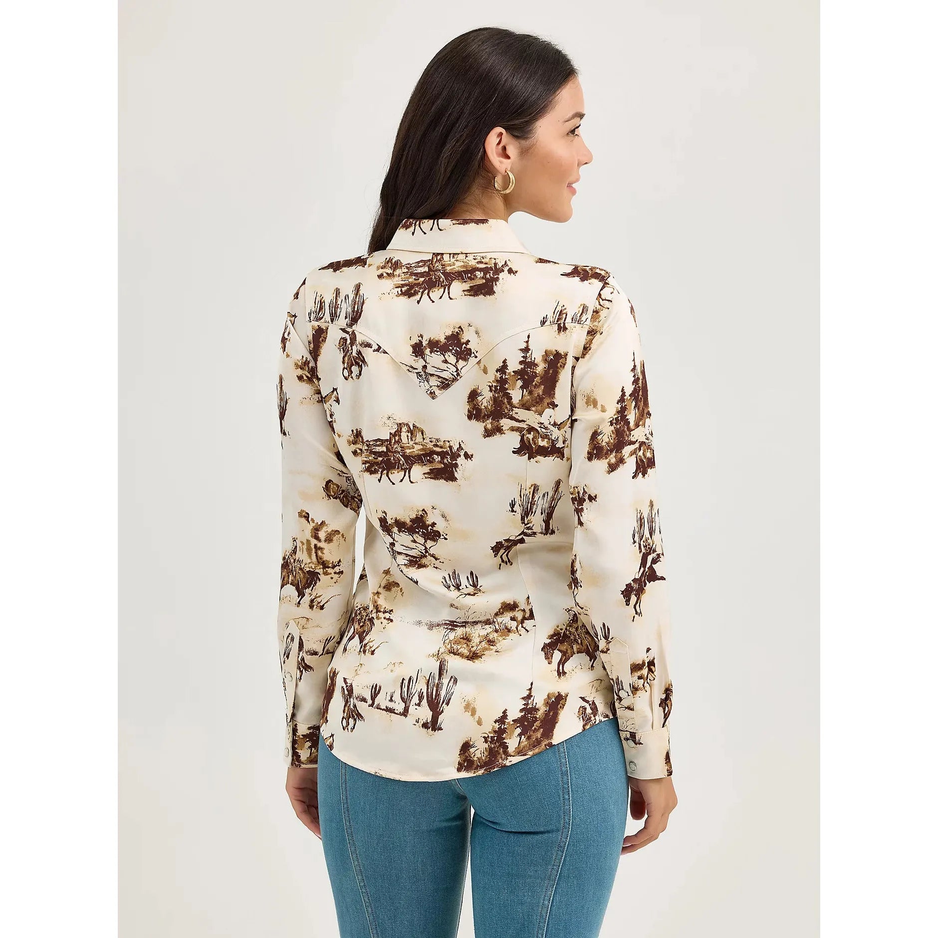 Women's Wrangler Bold Bucking Cowboy Western Snap Shirt-Cacti/Cream
