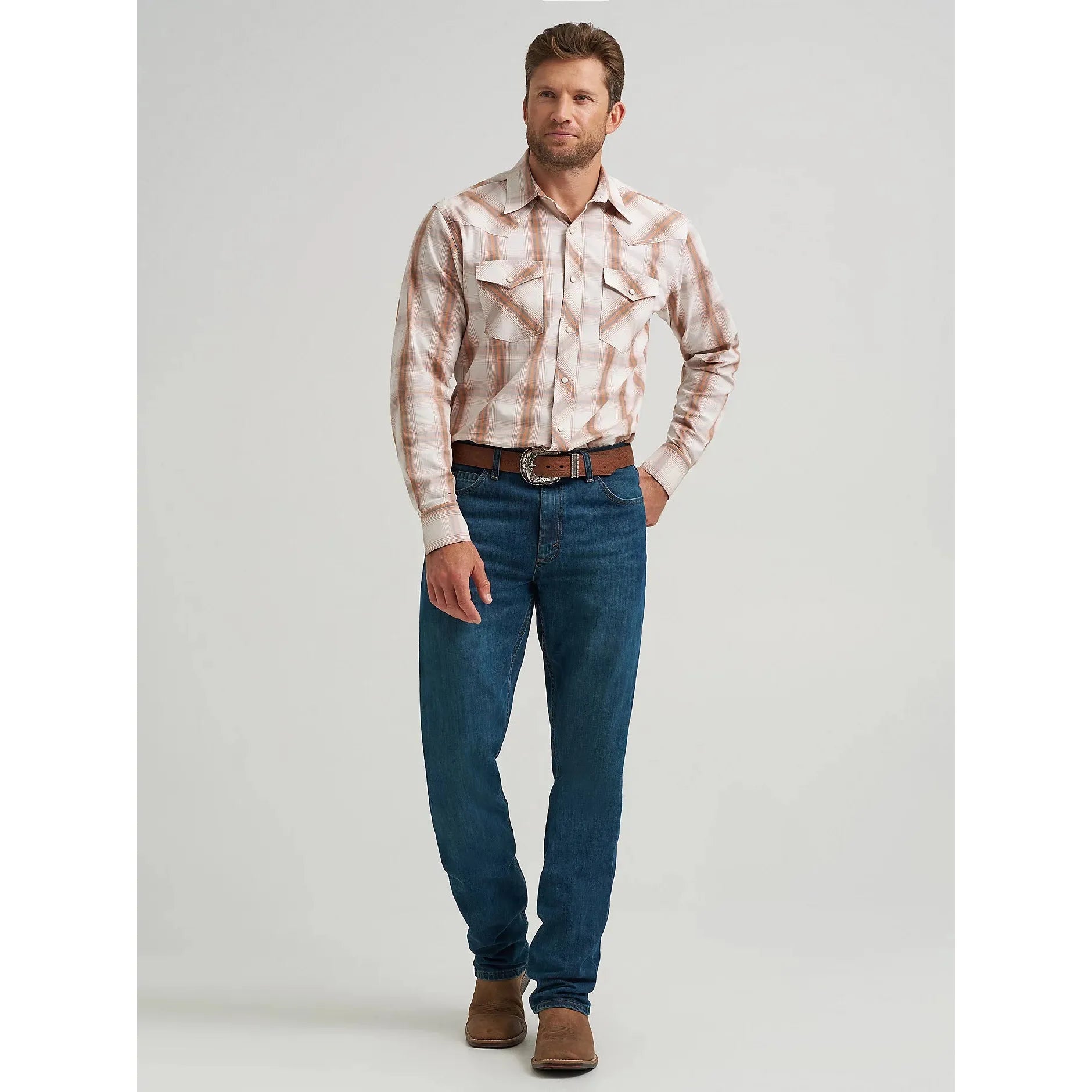 Men's Wrangler 20X Competition Advanced Comfort Long Sleeve Two Pocket Western Snap Shirt-Ecru Plaid