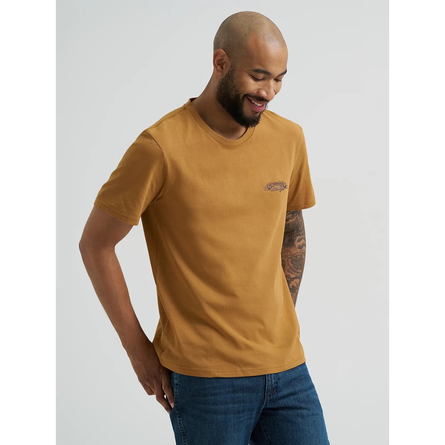 Men's Wrangler Bucking Cowboy Back Graphic T-shirt-Tobacco Brown