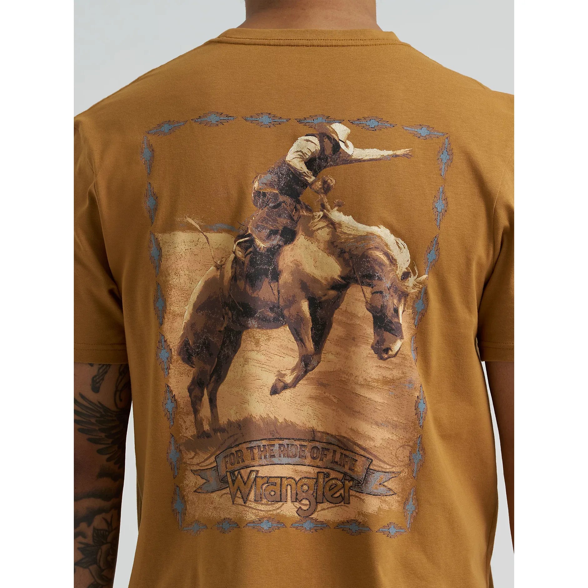 Men's Wrangler Bucking Cowboy Back Graphic T-shirt-Tobacco Brown