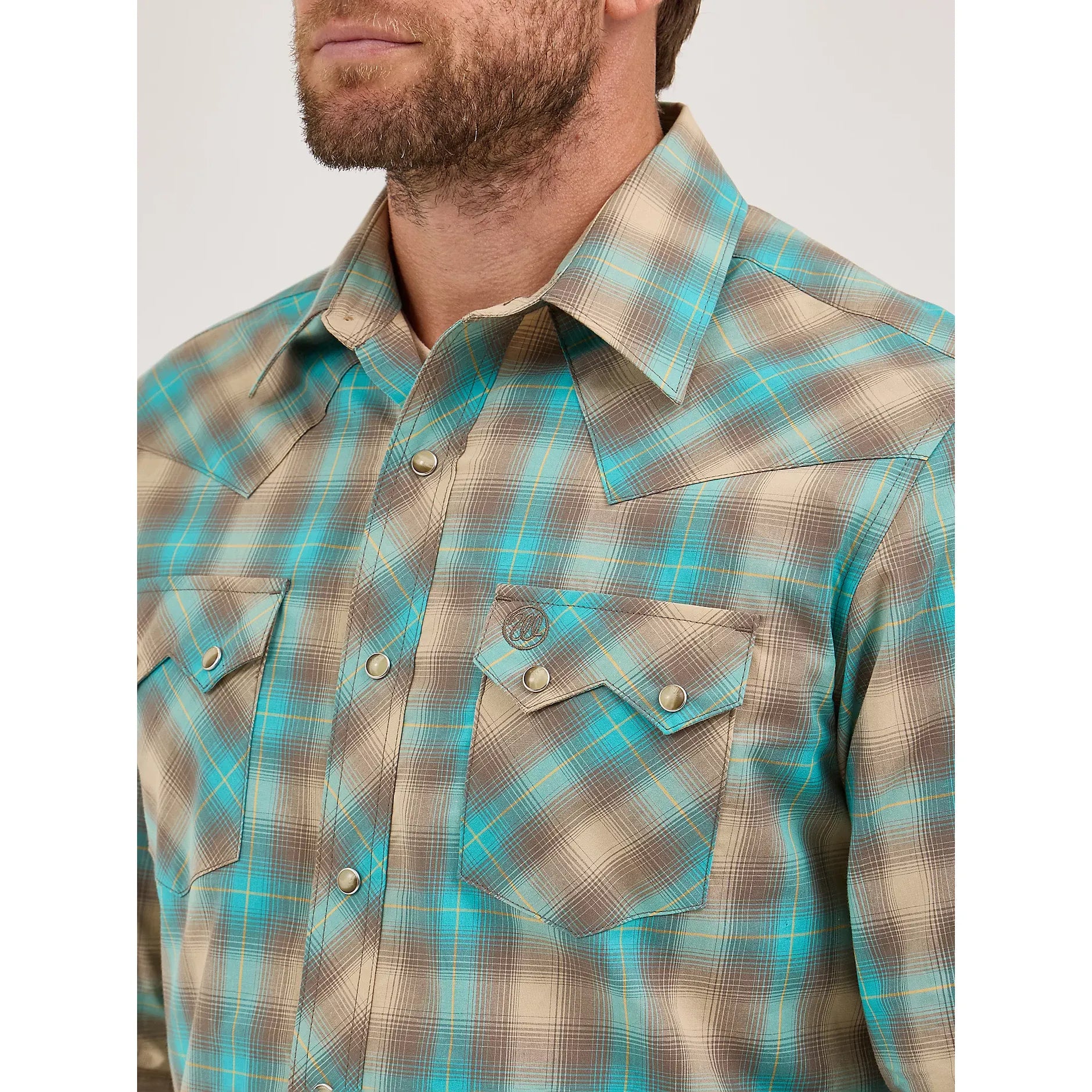 Men's Wrangler Retro® Long Sleeve Sawtooth Snap Pocket Western Shirt-Tan/Aqua