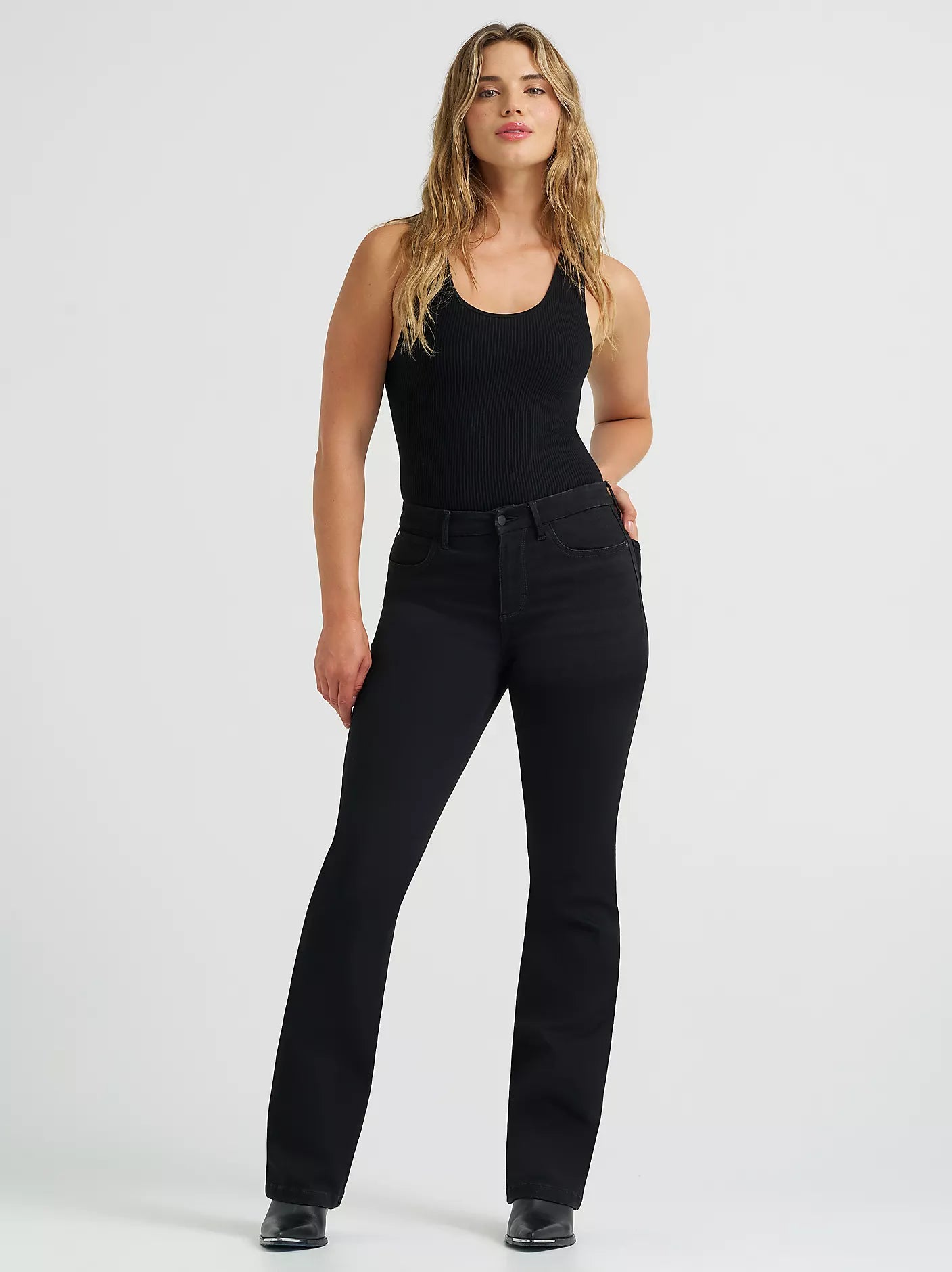 Women's Wrangler BESPOKE High Rise Bootcut Jean in Leighton