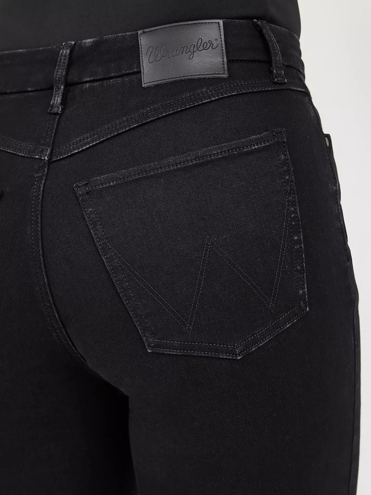 Women's Wrangler BESPOKE High Rise Bootcut Jean in Leighton