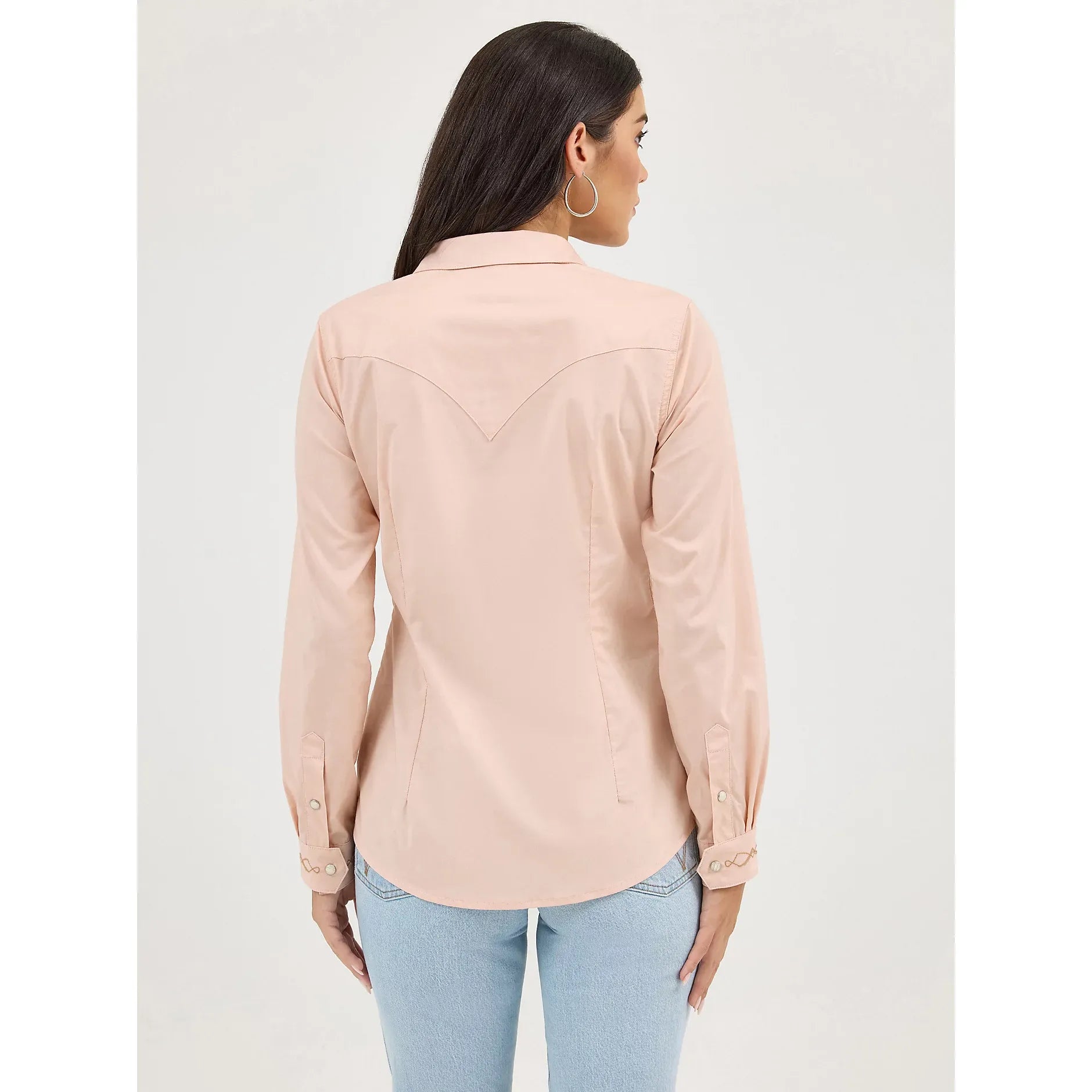 Women's Wrangler Embroidered Collar Slim Western Snap Shirt-Pink