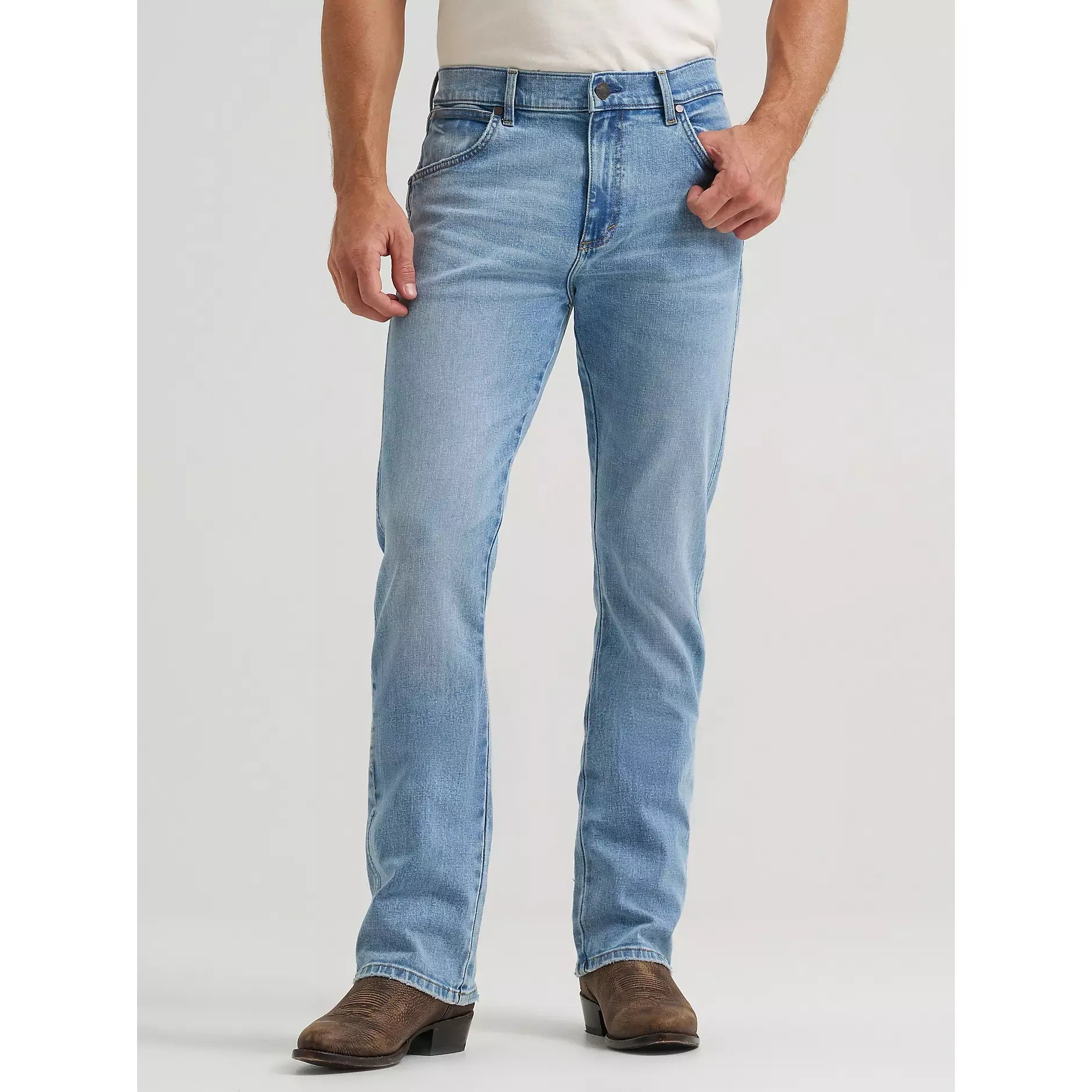 Men's Wrangler Retro® Slim Fit Bootcut Jean-Cloverdale - CWesternwear