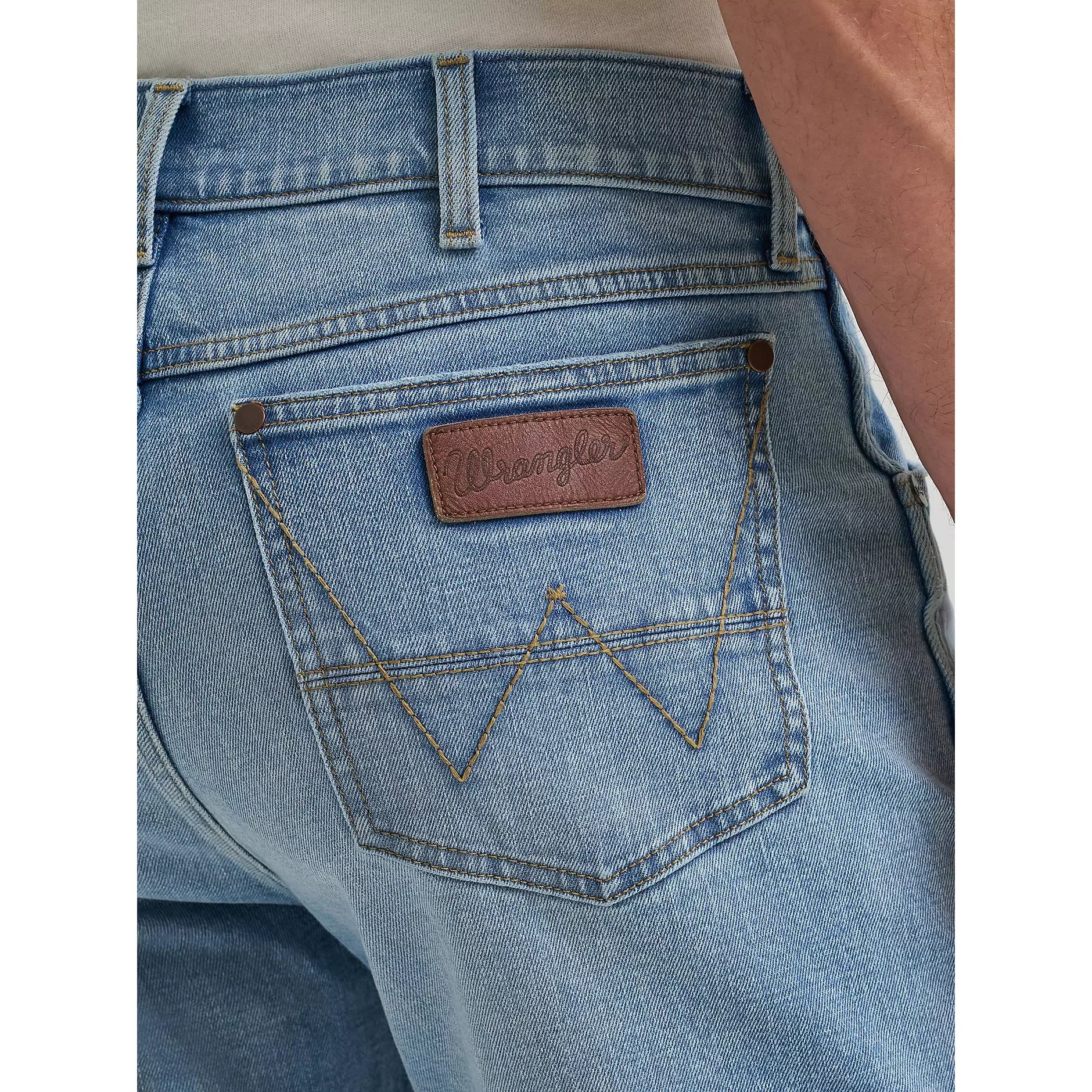 Men's Wrangler Retro® Slim Fit Bootcut Jean-Cloverdale - CWesternwear