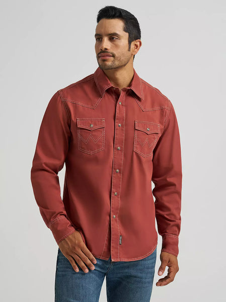 Men's Wrangler Retro Premium Long Sleeve Western Snap Solid Shirt-Clay Red