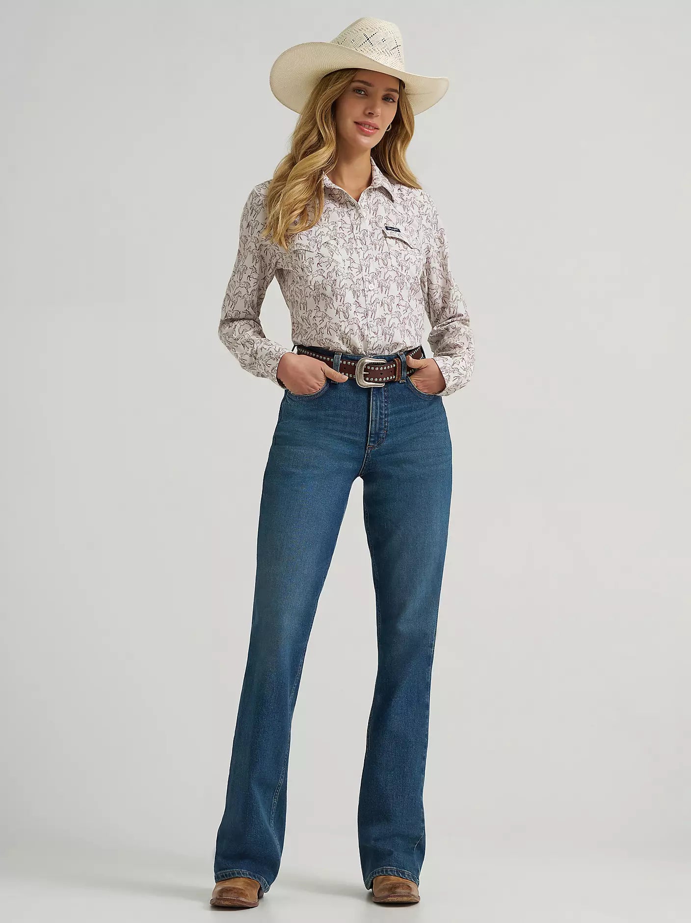 Women's Wrangler Aria Performance Shirt-White Horse Print