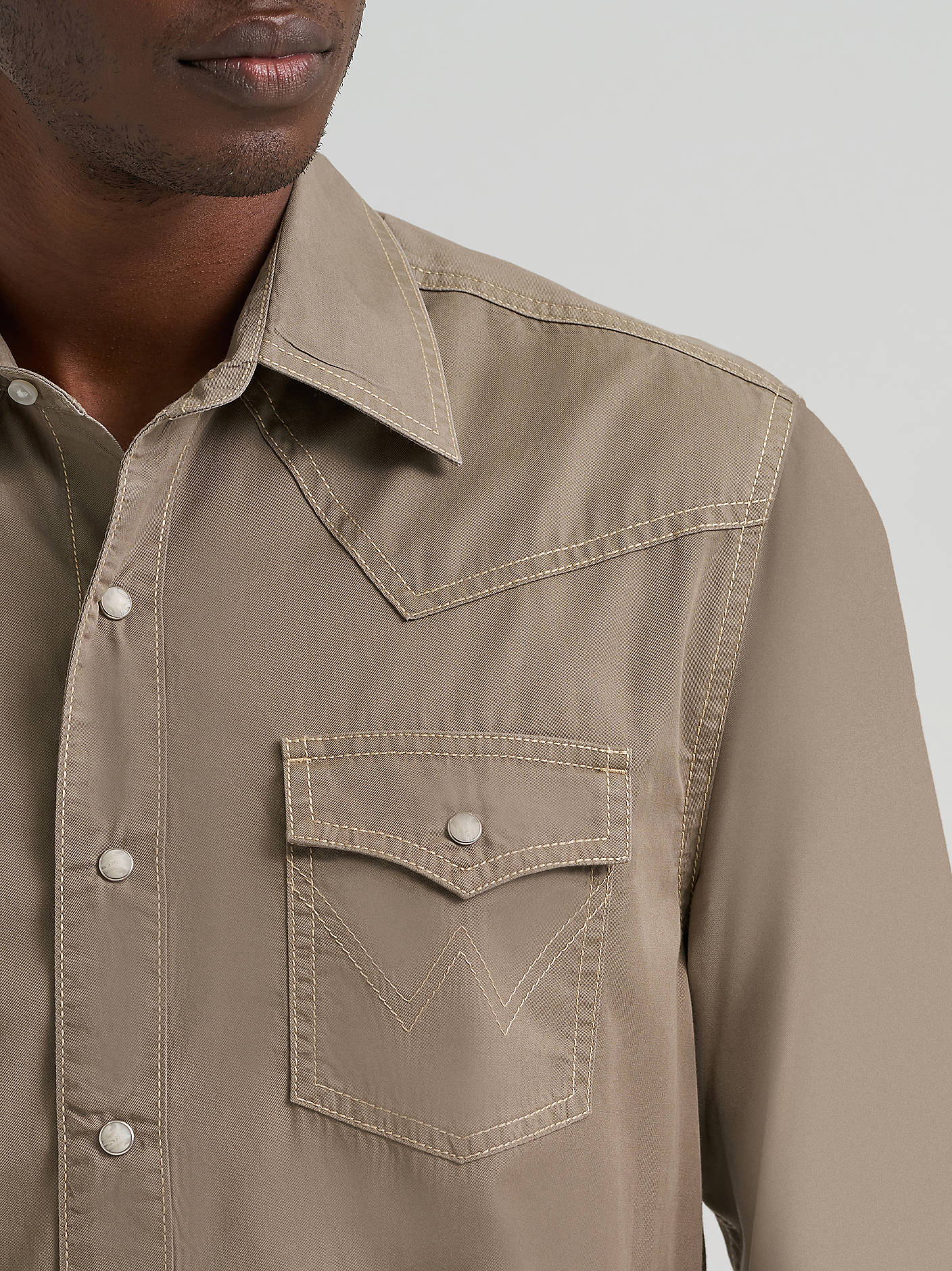 Men's Wrangler Retro® Premium Long Sleeve Western Snap Solid Shirt-Tan - CWesternwear