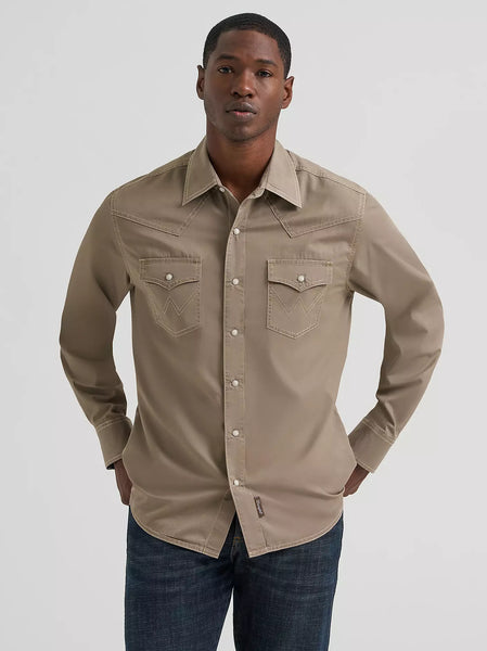 Men's Wrangler Retro® Premium Long Sleeve Western Snap Solid Shirt-Tan