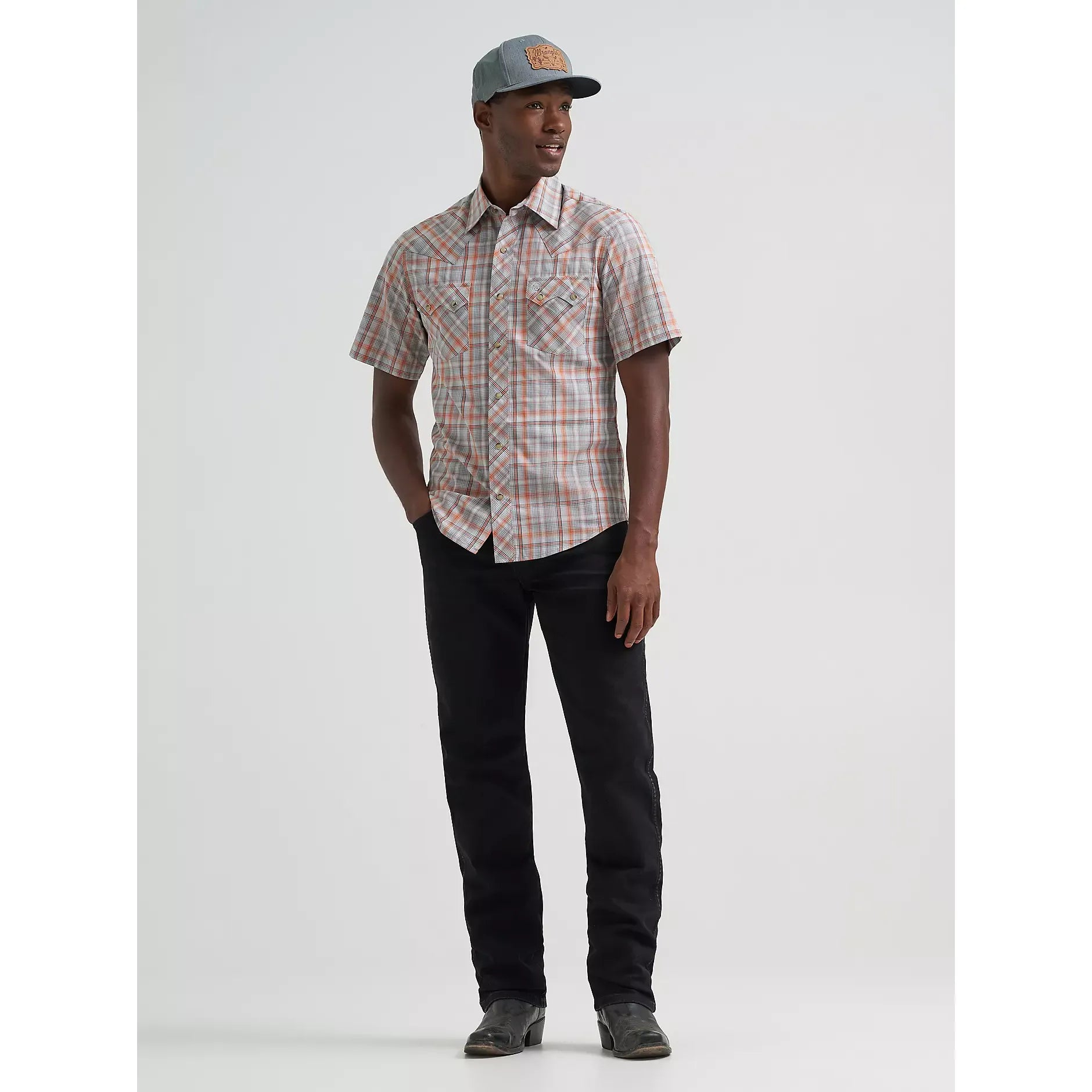 Men's Wrangler Retro Short Sleeve Sawtooth Pocket Western Snap Shirt-Gray Lights