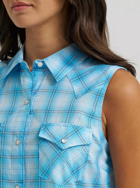 Women's Wrangler Essential Sleeveless Plaid Western Snap Shirt-Pool Blue - CWesternwear