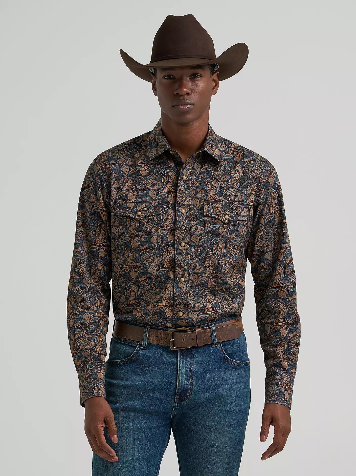 Men's Wrangler Retro Premium Long Sleeve Western Snap Printed Shirt-Royal Scroll
