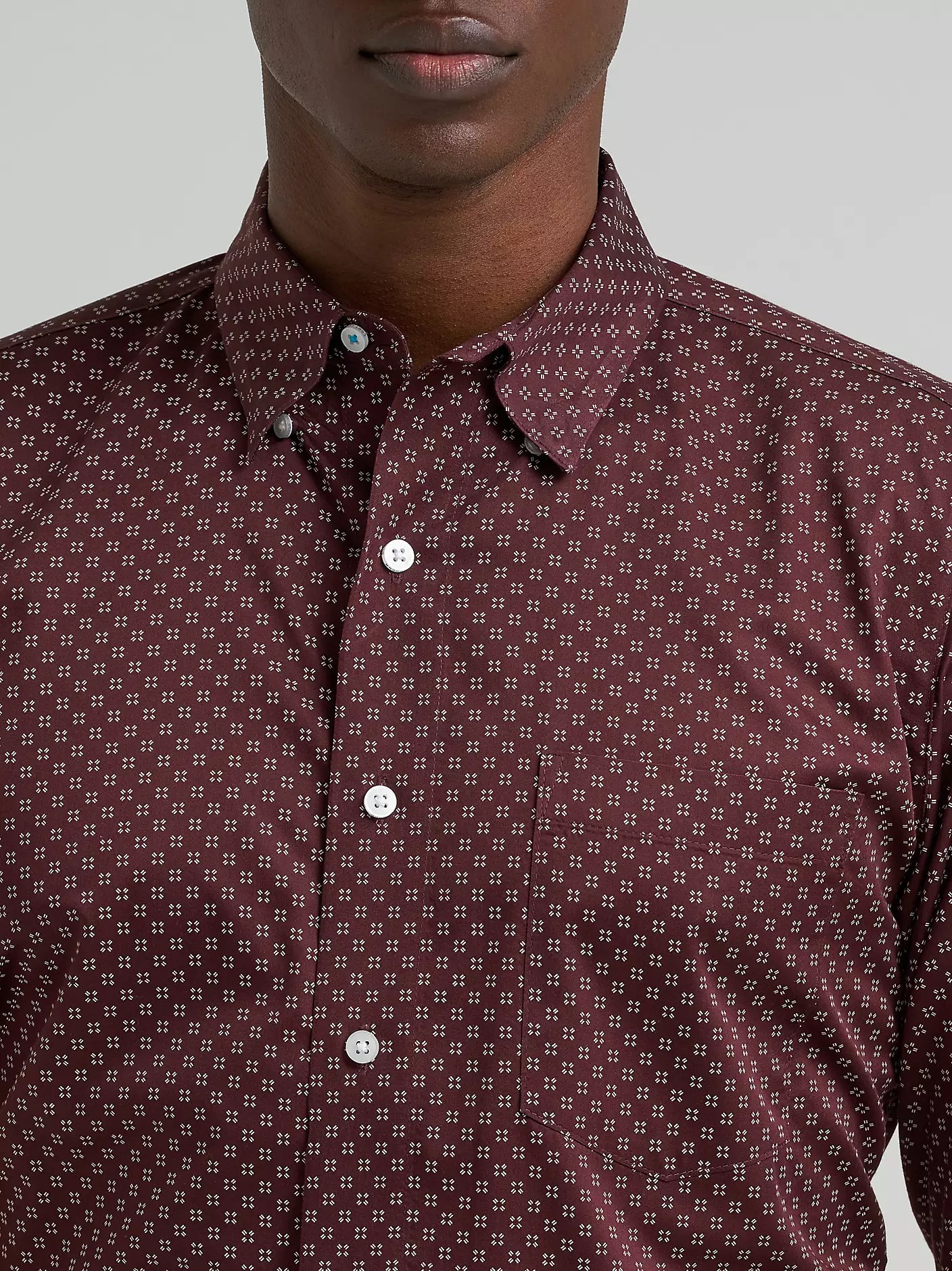 Men's Wrangler Cody Johnson One Pocket Button Down Shirt-Wine