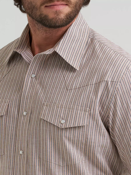 Men's Wrangler Wrinkle Resist Long Sleeve Western Snap Plaid Shirt-Brown