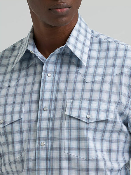 Men's Wrangler Wrinkle Resist Long Sleeve Western Snap Plaid Shirt-Blue Plaid