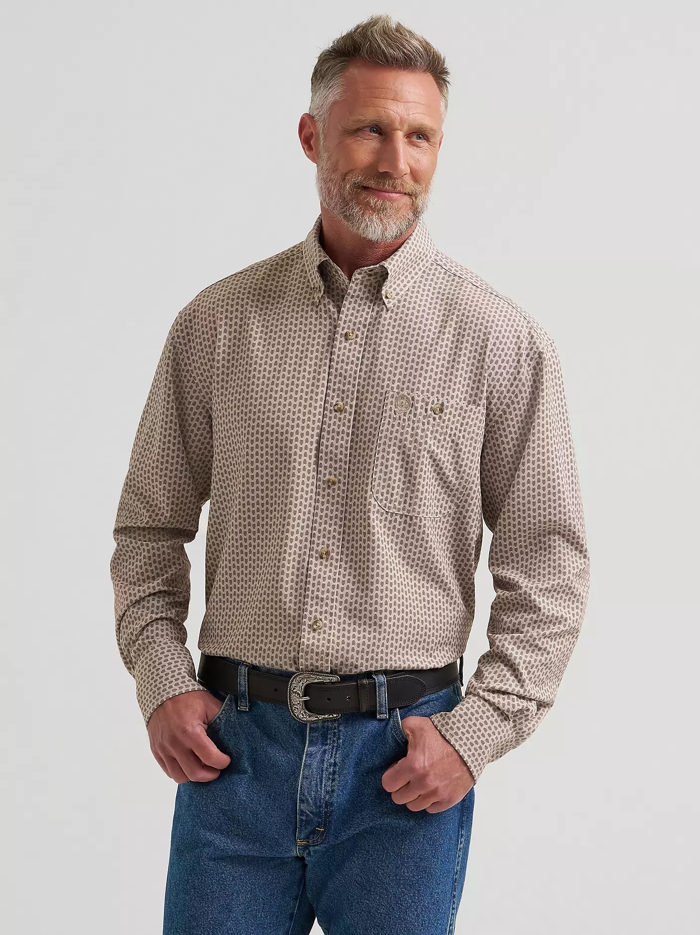 Men's Wrangler® George Strait™ Performance Button Down Shirt-Brown Arrows