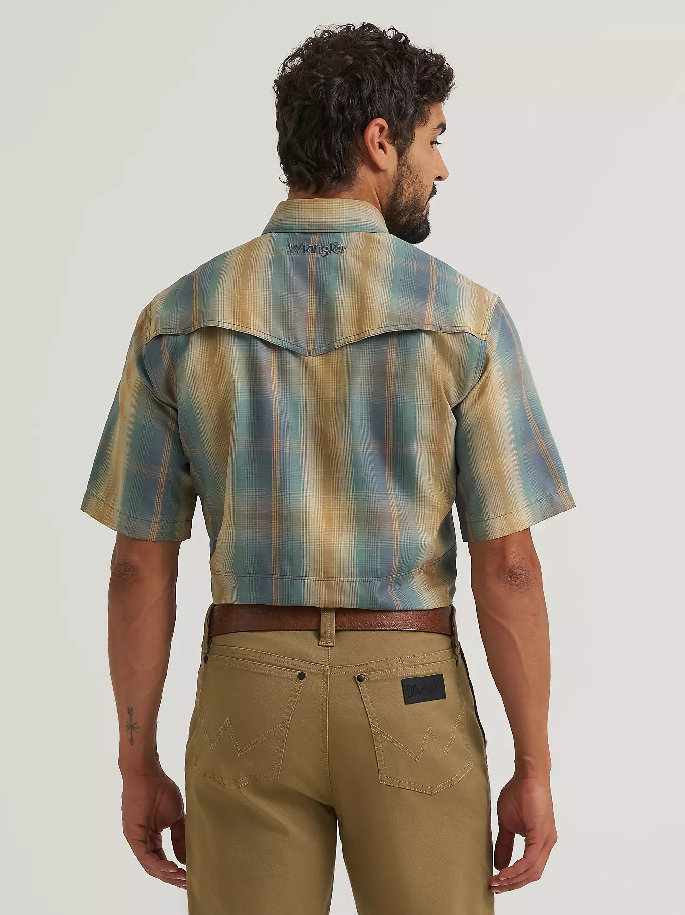 Men's Wrangler All Terrain Gear Men's Performance Plaid Shirt-Turbulence