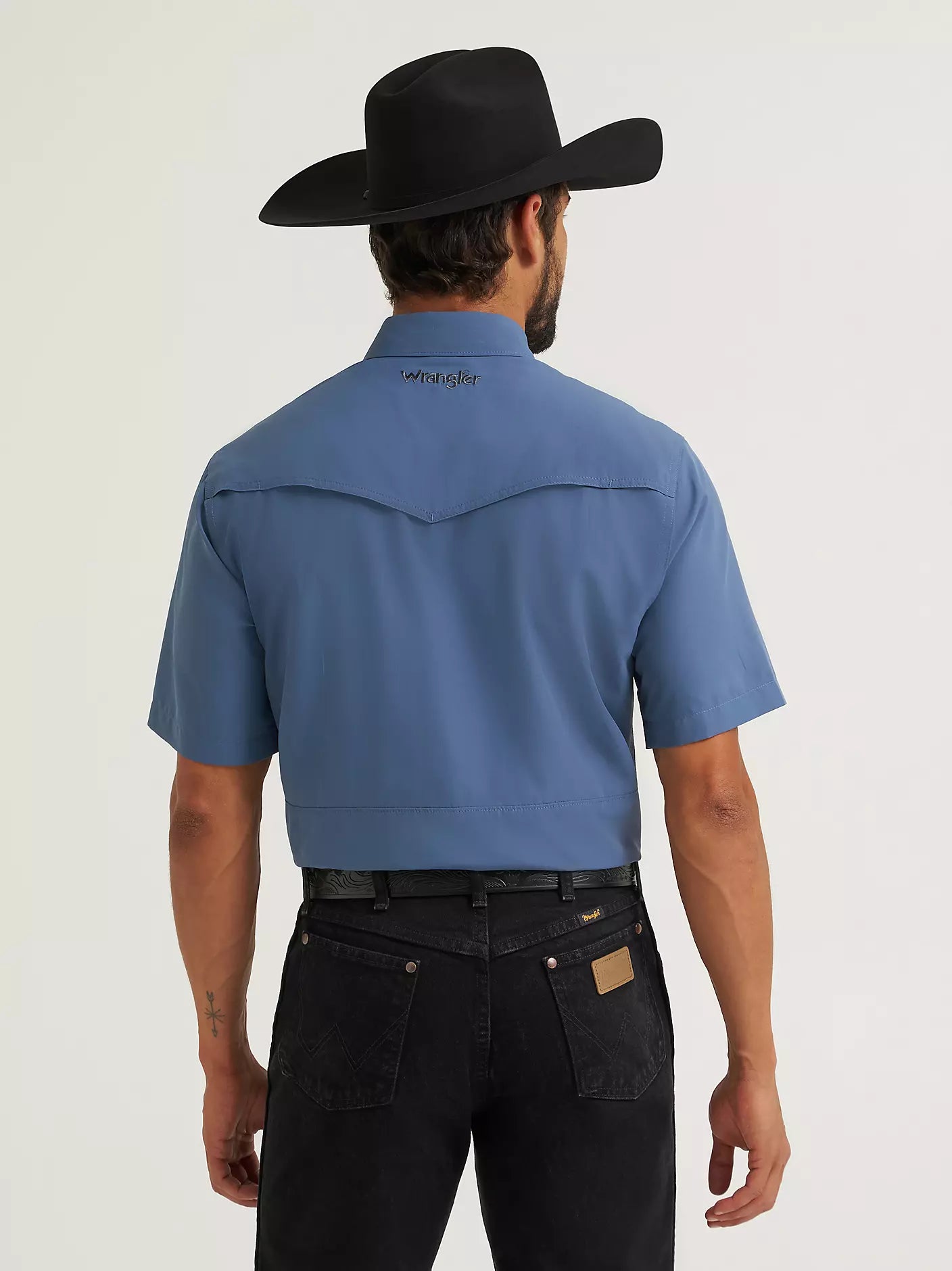 Men's Wrangler All Terrain Gear Men's Performance Solid Shirt-Vintage Indigo