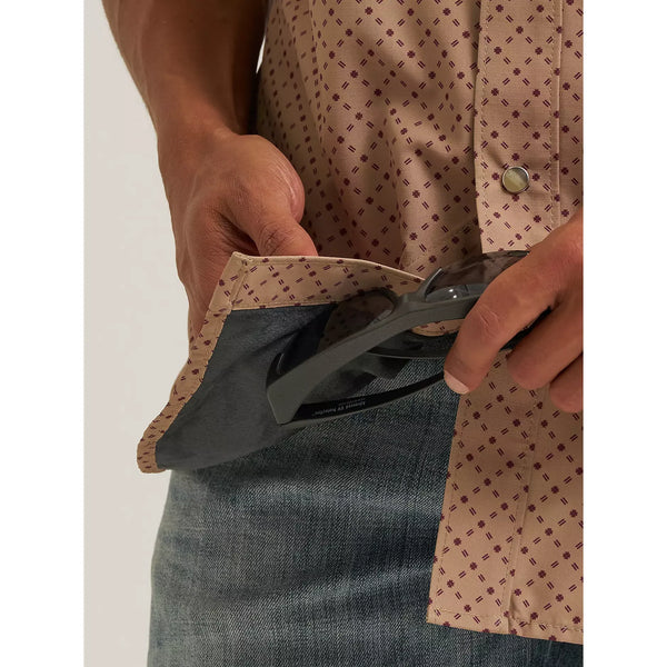 Men's Wrangler All Terrain Gear Men's Performance Print Shirt-Kelp