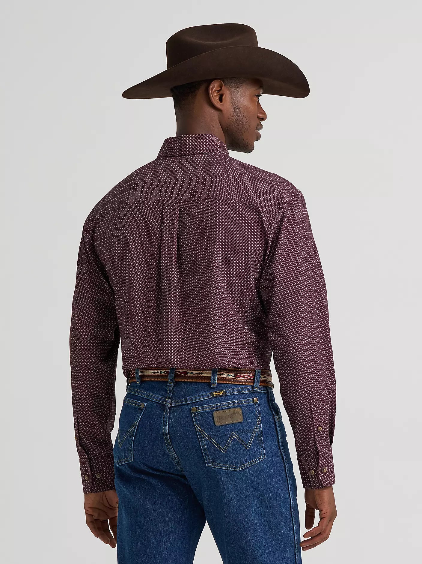 Men's Wrangler® George Strait™ Performance Button Down Shirt-Wine Cross - CWesternwear