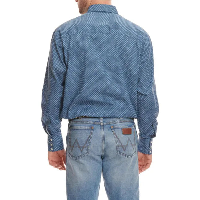 Men's Wrangler® George Strait™ Troubadour Long Sleeve Western Snap Shirt in Navy