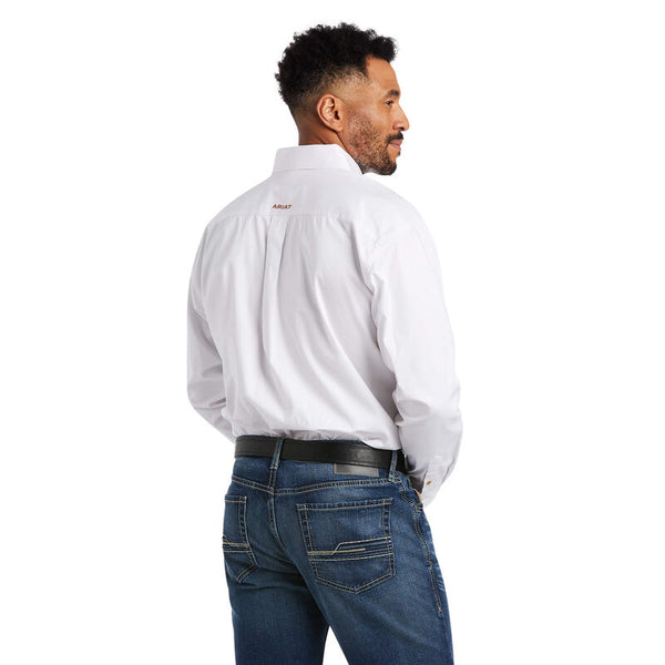 Ariat Men's Solid Twill Classic Fit White Shirt