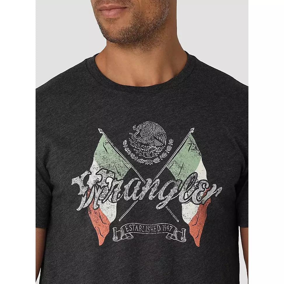 MEN'S WRANGLER MEXICAN FLAG GRAPHIC T-SHIRT IN CAVIAR HEATHER