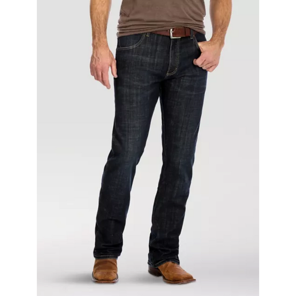 Men's Wrangler Retro® Slim Fit Bootcut Jean-Dax