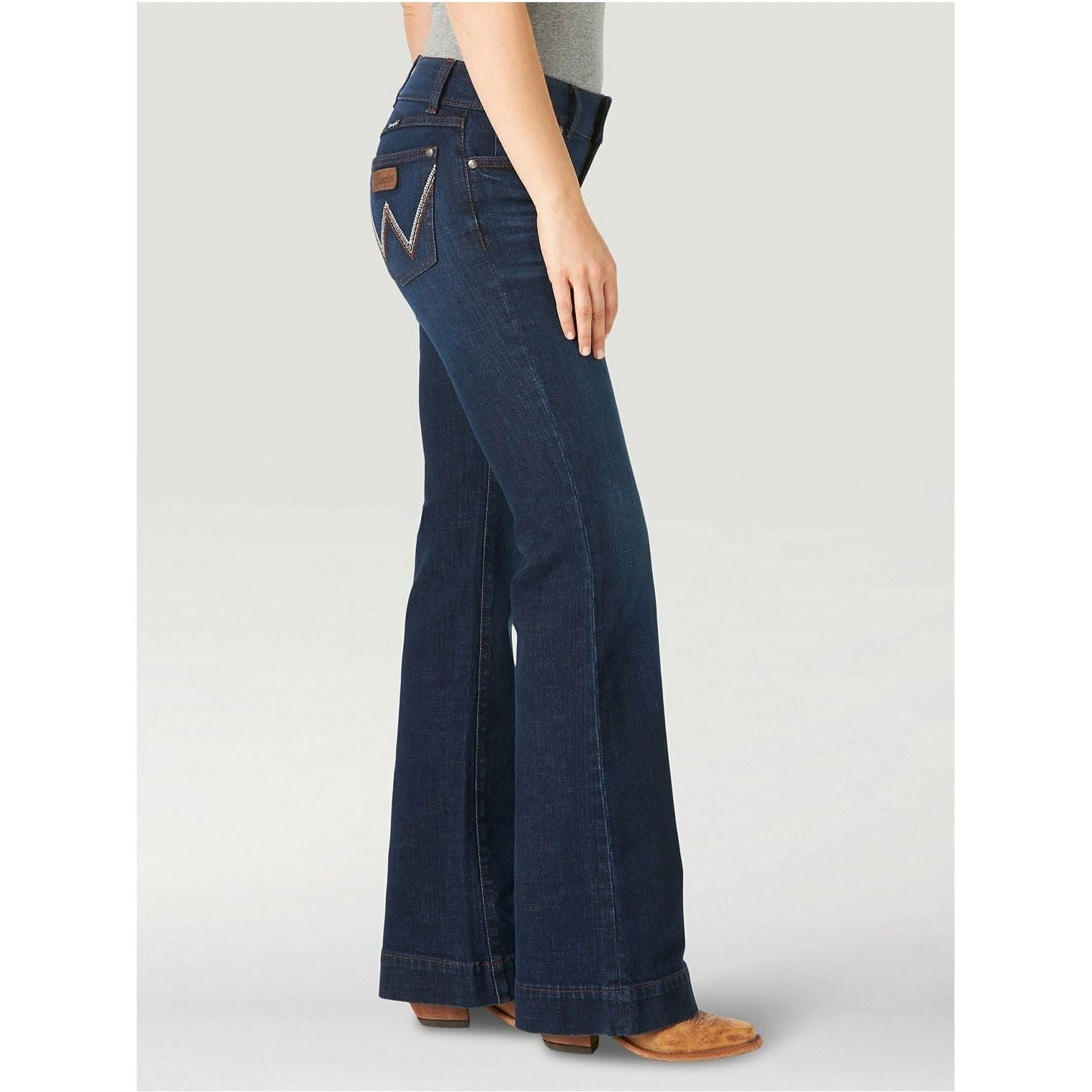 Wrangler Women's Retro Sadie Trouser Jeans Denim 27x34 at Amazon Women's  Jeans store